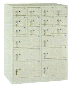 S-18A safe deposit boxes